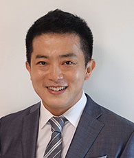 増田英人